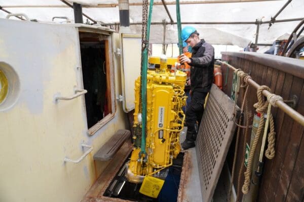 ukana marine generator repair